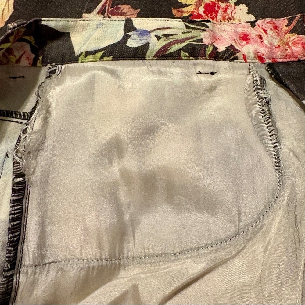 VINTAGE Longchamp Paris Floral Capri Size 4 - Picture 5 of 6